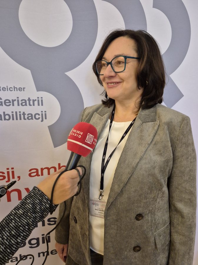 Cenna wiedza, znakomici eksperci – specjalnie dla pacjentów. Dziękujemy za udział w dorocznej konferencji z okazji Światowego Dnia Reumatyzmu i Osteoporozy. 8 konf10 min