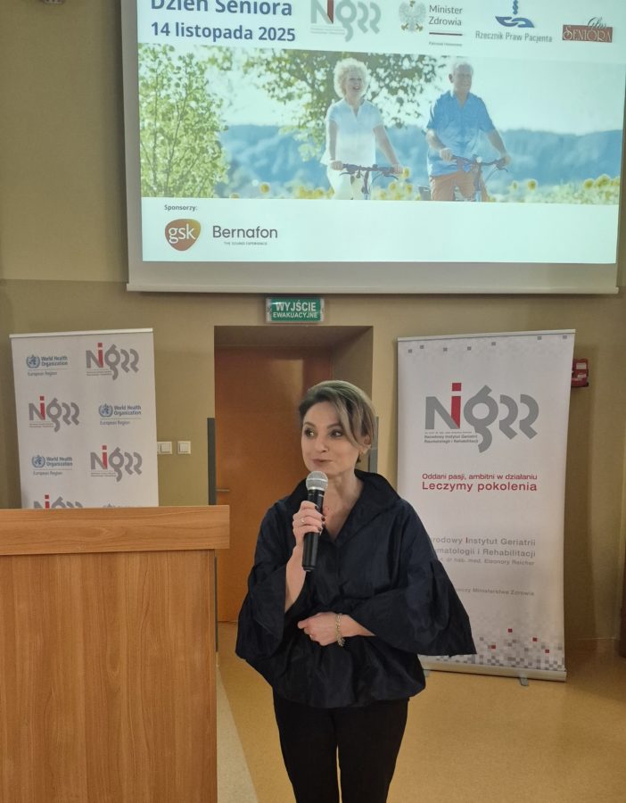 Pomagamy, edukujemy, rozmawiamy - w NIGRiR odbyła się konferencja z okazji Światowego Dnia Seniora. 1 senior 2