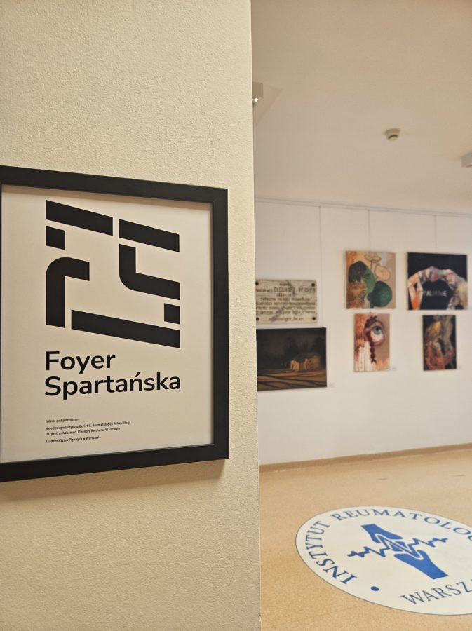 Zapraszamy — przyjdź, zobacz, poczuj, jak sztuka potrafi łączyć ludzi i wnosić nową energię tam, gdzie troska o zdrowie jest najważniejsza. 3 ASP fot11 min