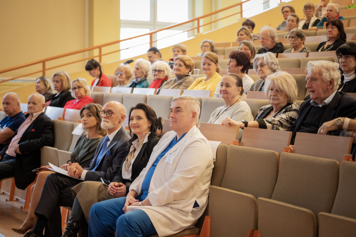 nigrir2 Easy Resize.com