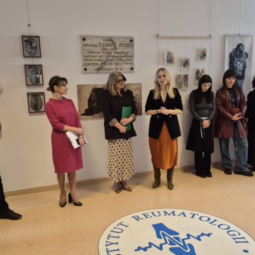 Sztuka i szpital, młodzi artyści i Pacjenci - kolejna odsłona współpracy Narodowego Instytutu Geriatrii, Reumatologii i Rehabilitacji z Akademią Sztuk Pięknych w Warszawie.